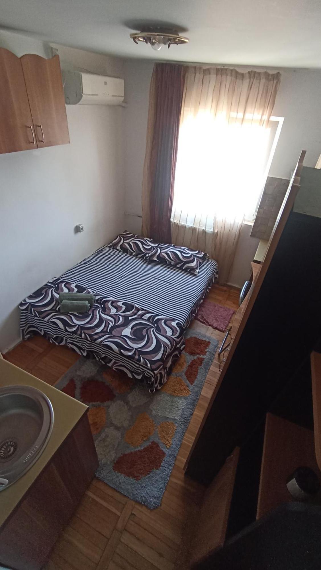 Apartament Simone Tiny Economy House Timişoara